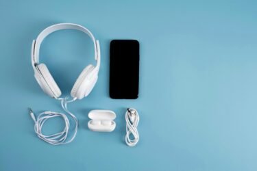 At Solmen va Essern Neceasi the Angleso Grammatica